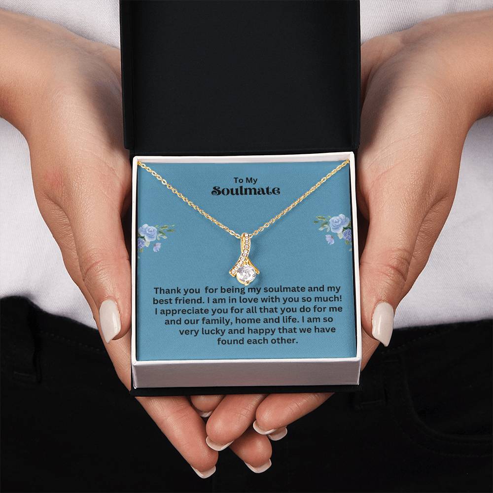 Alluring Beauty Necklace