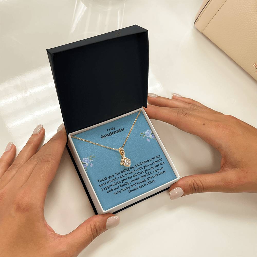 Alluring Beauty Necklace