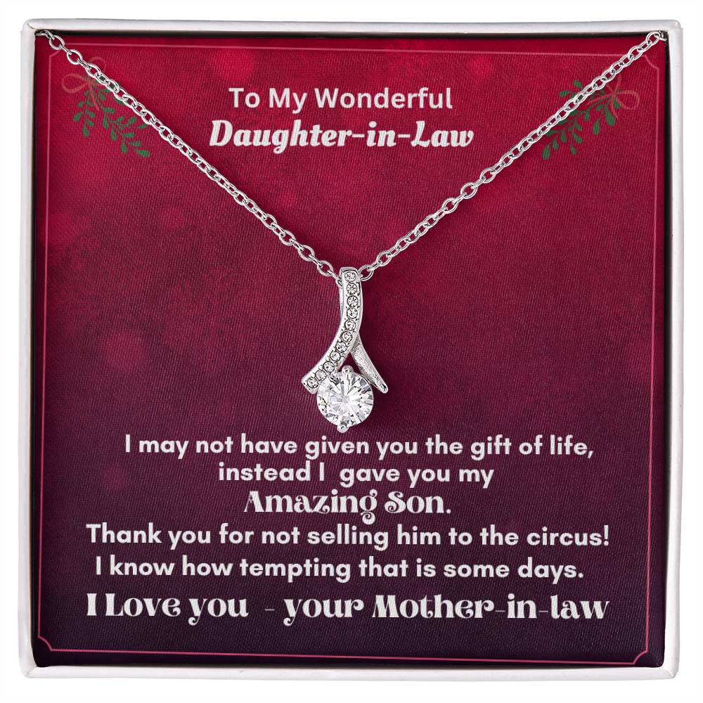 Alluring Beauty Necklace