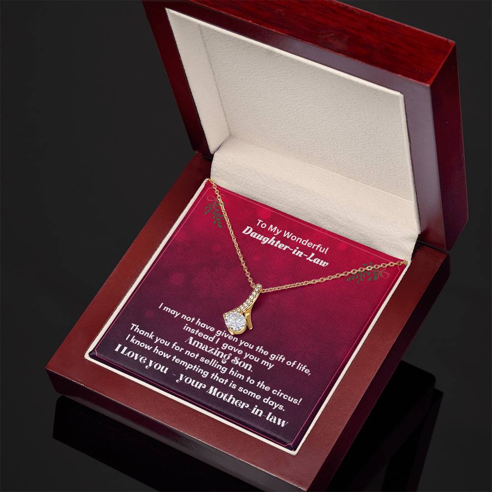 Alluring Beauty Necklace