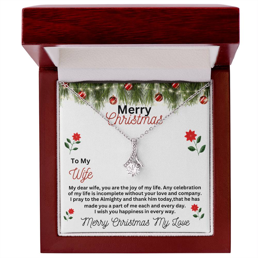 Alluring Beauty Necklace