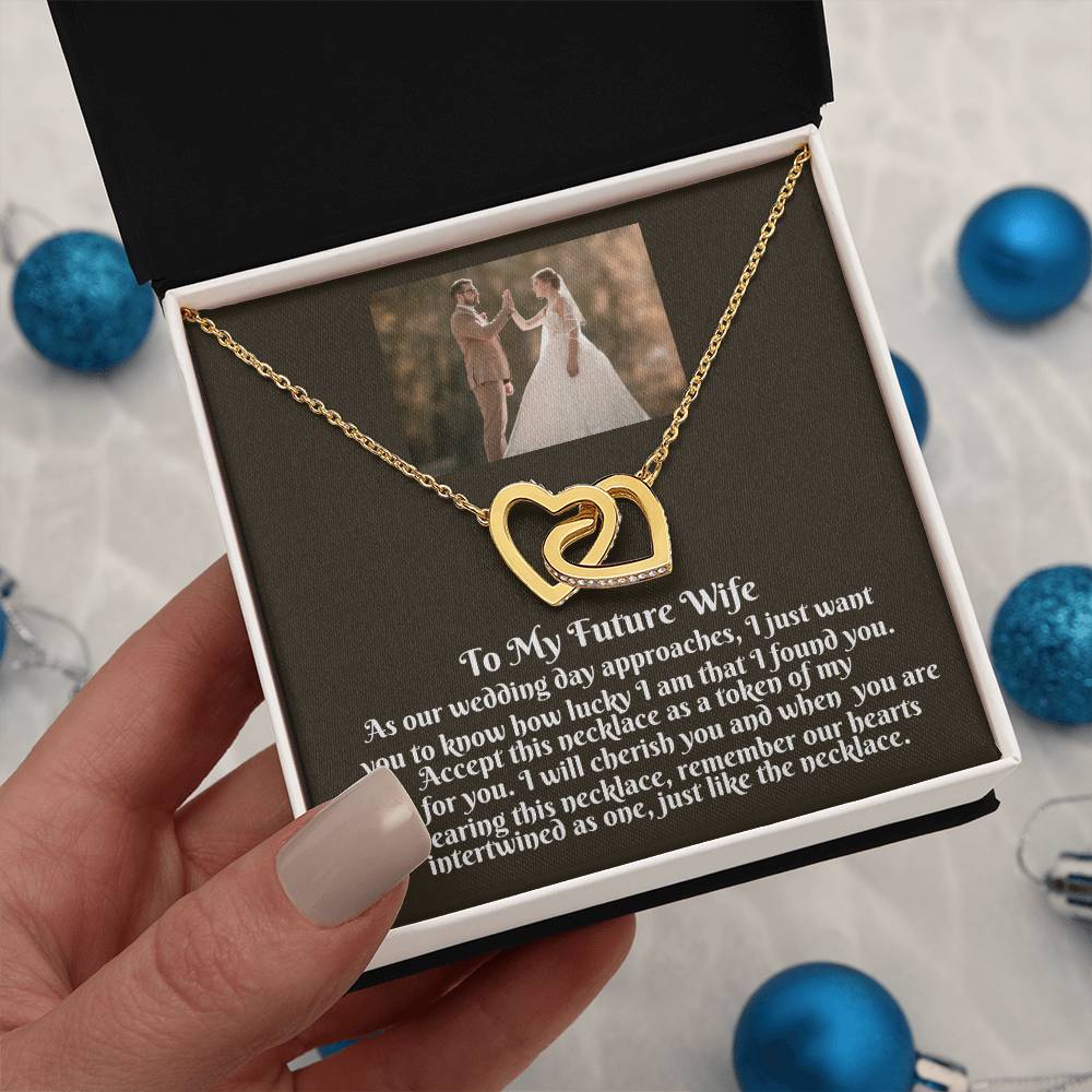 Intertwined Hearts Necklace - A Timeless Symbol of Love