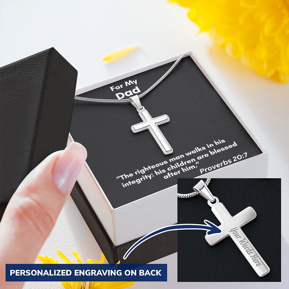 Customizable Cross Necklace for Meaningful Gift-Giving