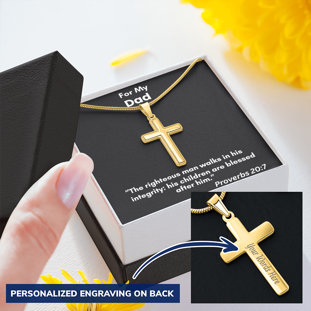 Customizable Cross Necklace for Meaningful Gift-Giving