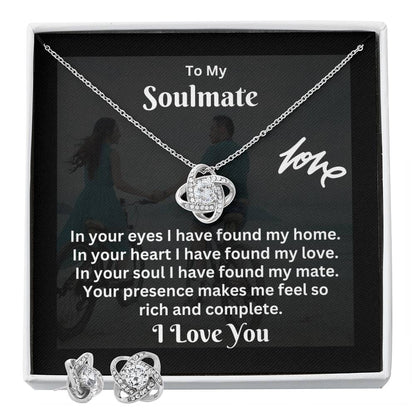 Elevate Your Love Story with the Love Knot Jewelry Set