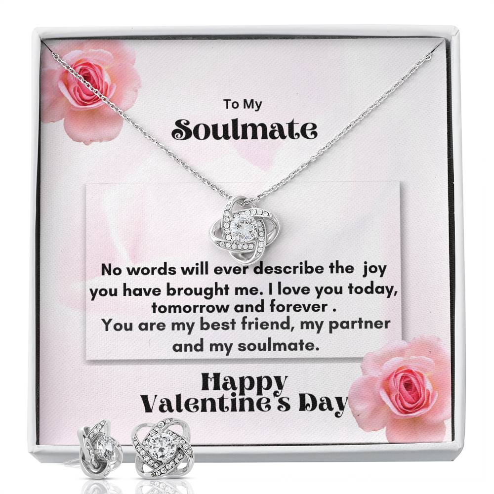 The Love Knot Necklace and Earring Set