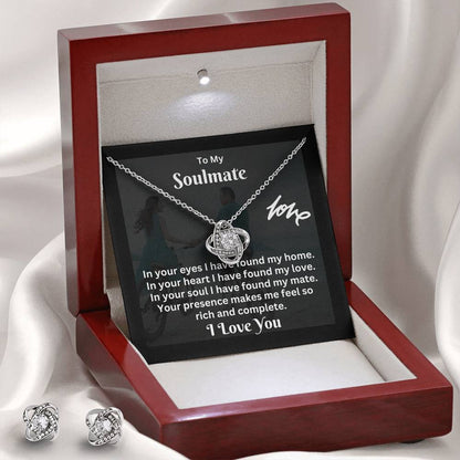 Elevate Your Love Story with the Love Knot Jewelry Set