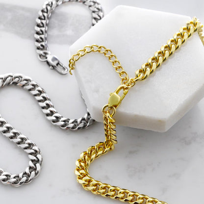Cuban Link Chain Necklace - A Timeless Symbol of Strength and Style