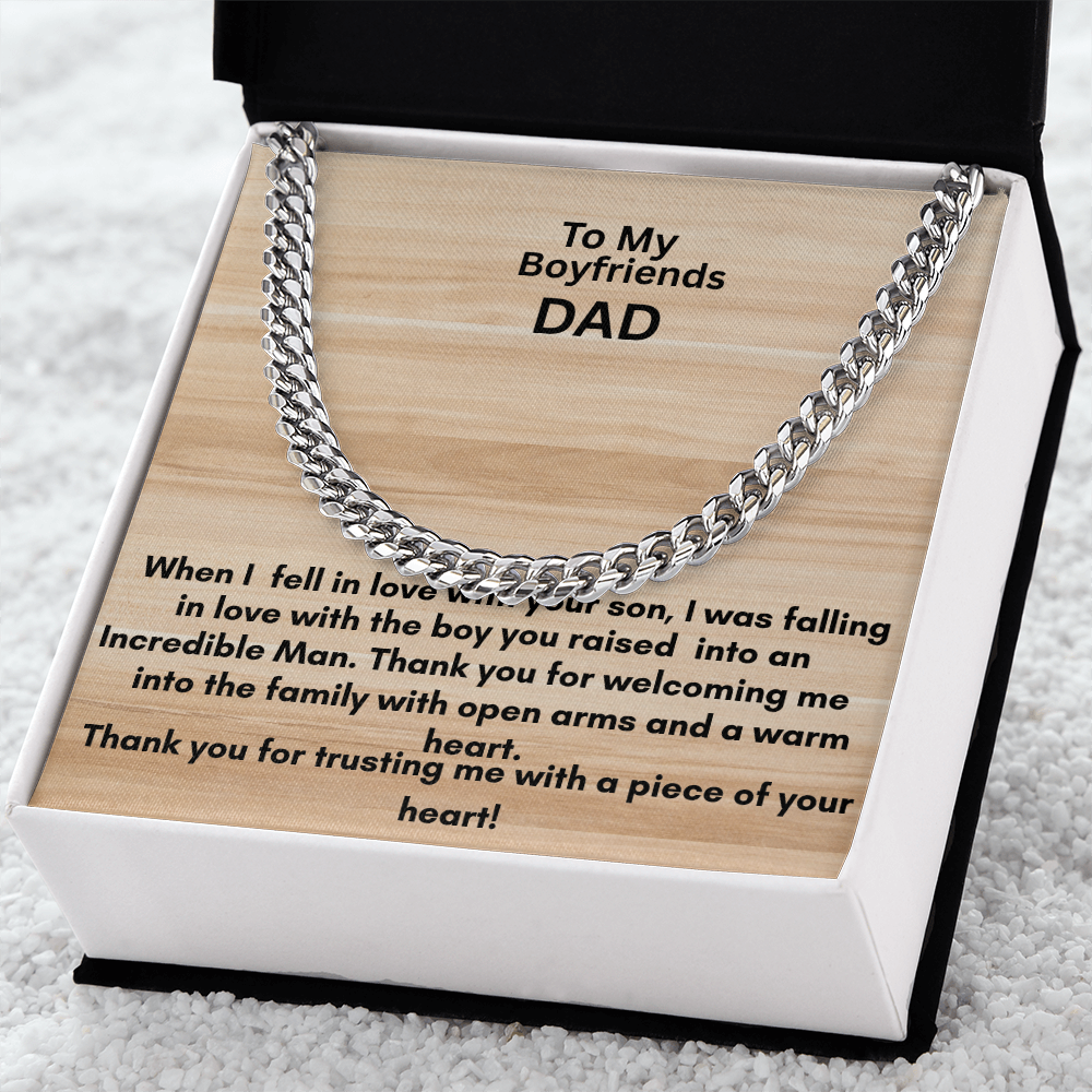 Cuban Link Chain for Dad – A Gift of Strength and Elegance