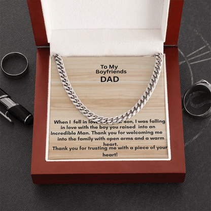 Cuban Link Chain for Dad – A Gift of Strength and Elegance