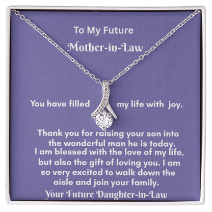Elegant Alluring Beauty Necklace - The Perfect Gift for Her