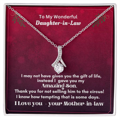 Alluring Beauty Necklace