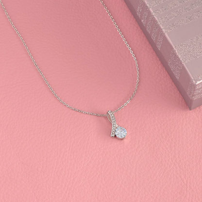 Elegant Alluring Necklace – The Perfect Gift to Dazzle Her Heart