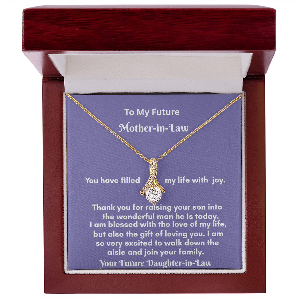 Alluring Beauty Necklace