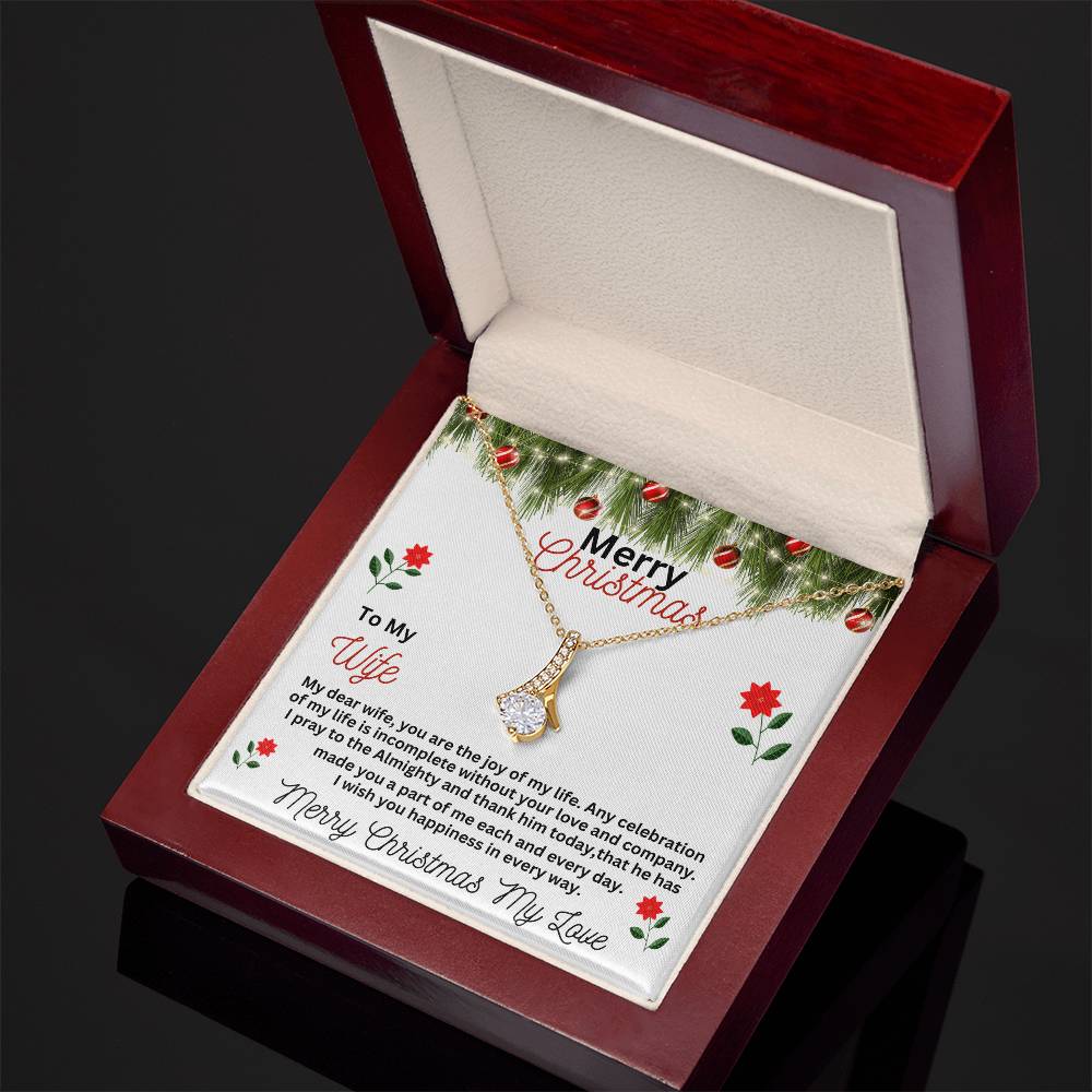 Alluring Beauty Necklace