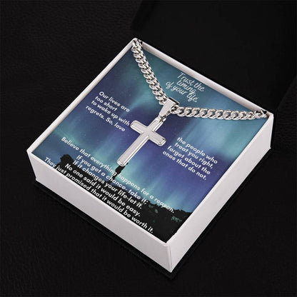 Personalized Cuban Chain Necklace with Artisan Cross – A Meaningful Gift