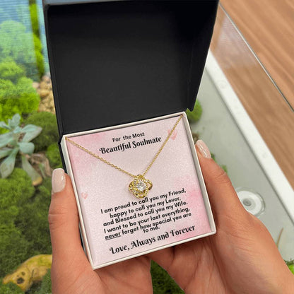 Heartfelt Love Knot Necklace Gift - Celebrate Your Unbreakable Bond