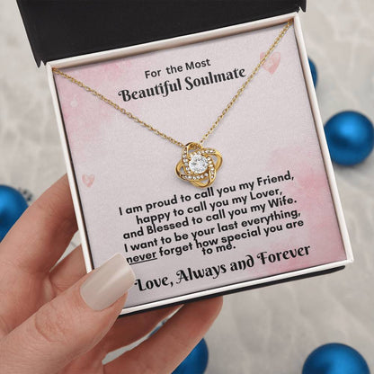 Heartfelt Love Knot Necklace Gift - Celebrate Your Unbreakable Bond