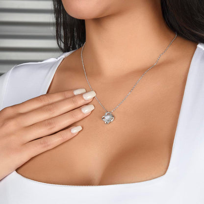 Heartfelt Love Knot Necklace Gift - Celebrate Your Unbreakable Bond