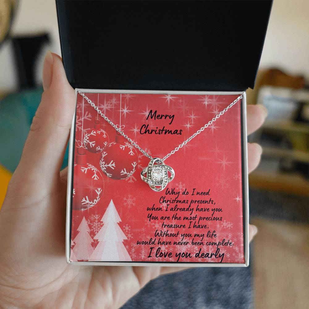 The Love Knot Necklace