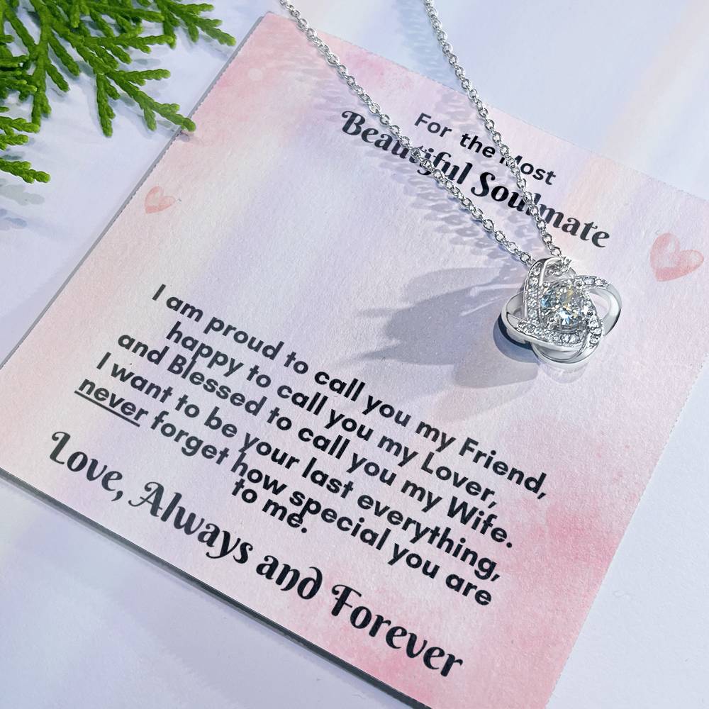Heartfelt Love Knot Necklace Gift - Celebrate Your Unbreakable Bond