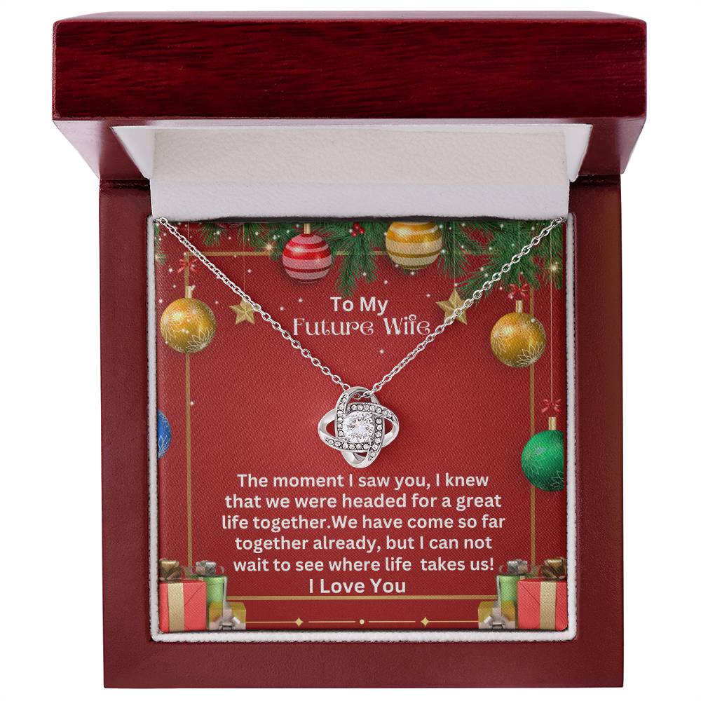 Unforgettable Love Knot Necklace Gift for Your Special Someone