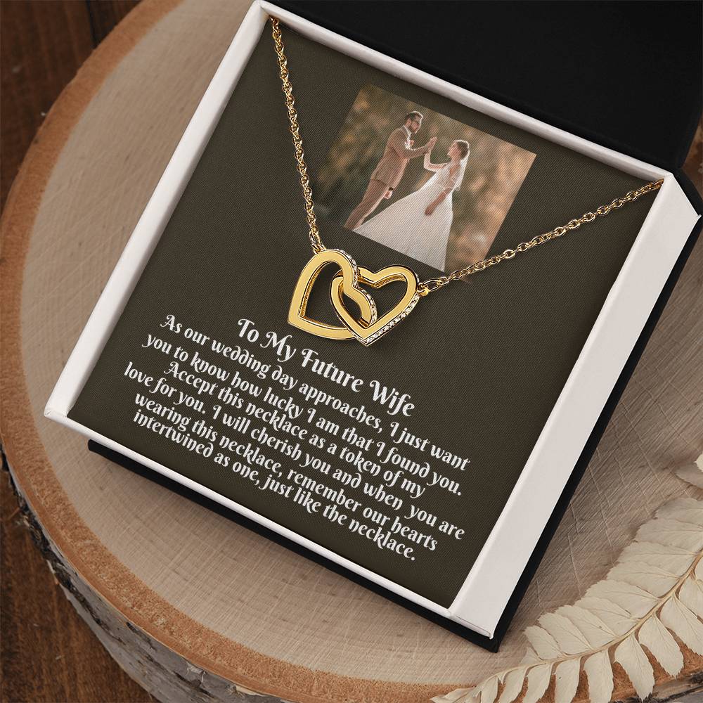 Intertwined Hearts Necklace - A Timeless Symbol of Love