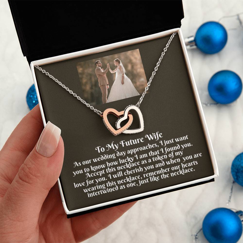 Intertwined Hearts Necklace - A Timeless Symbol of Love
