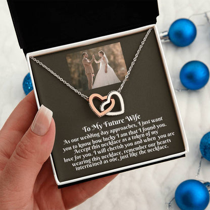 Intertwined Hearts Necklace - A Timeless Symbol of Love