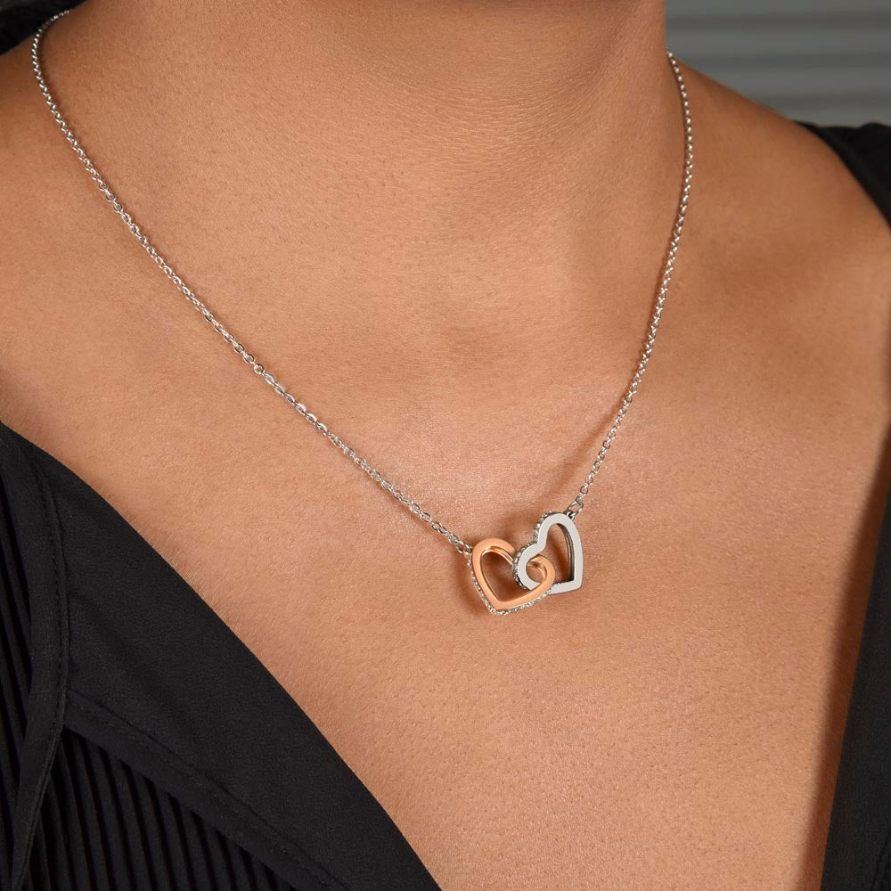 The interlocking Hearts Necklace