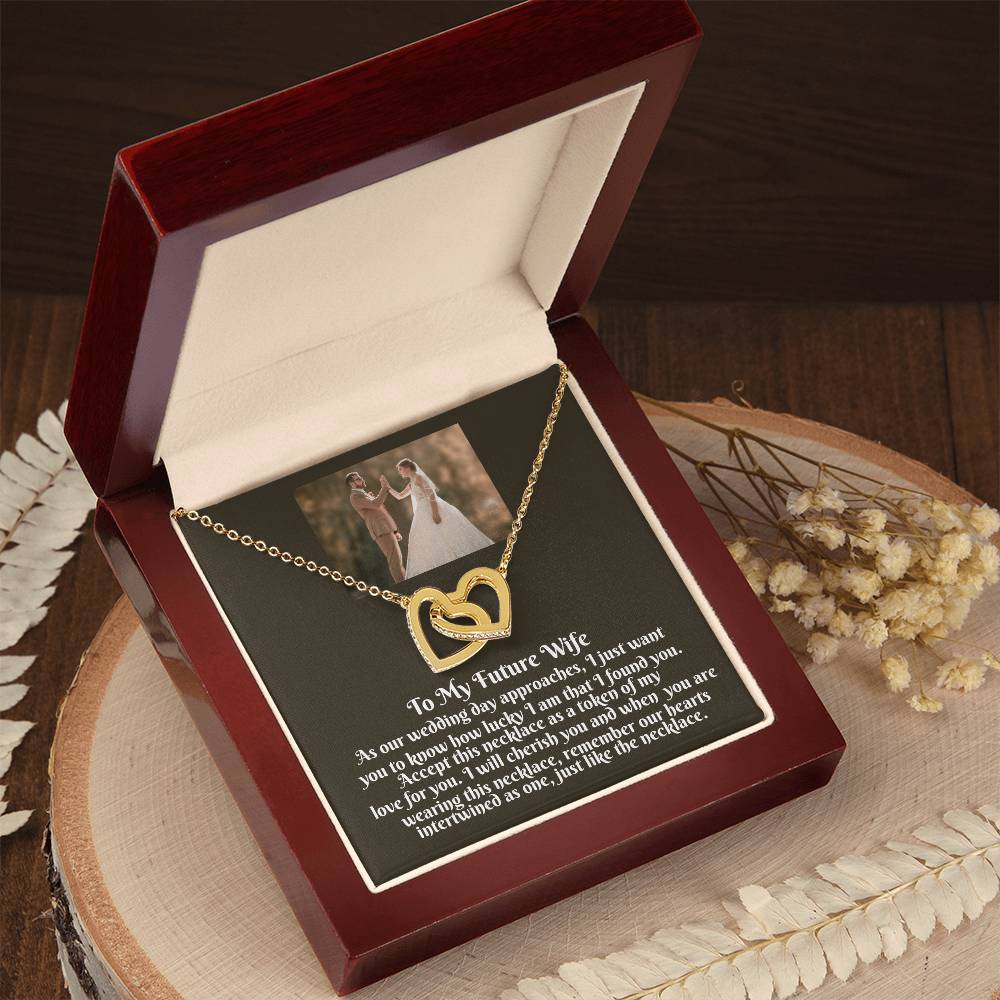 Intertwined Hearts Necklace - A Timeless Symbol of Love
