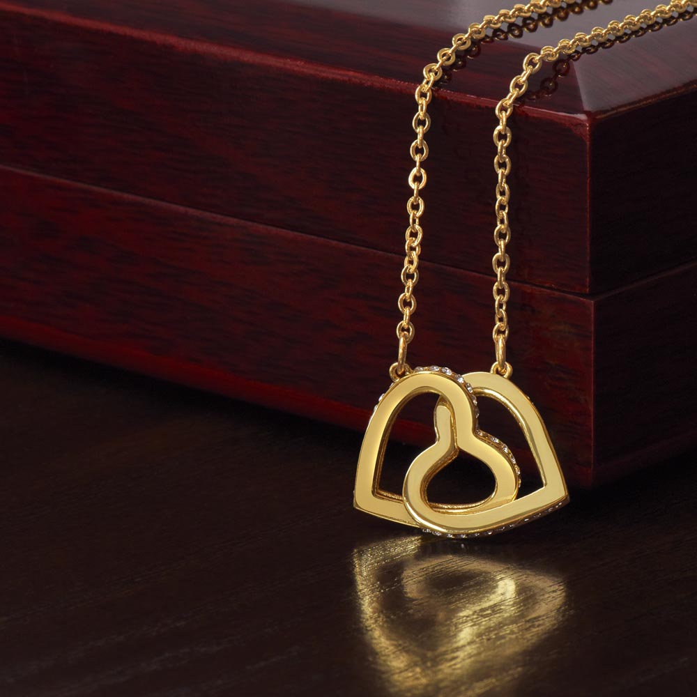 The interlocking Hearts Necklace