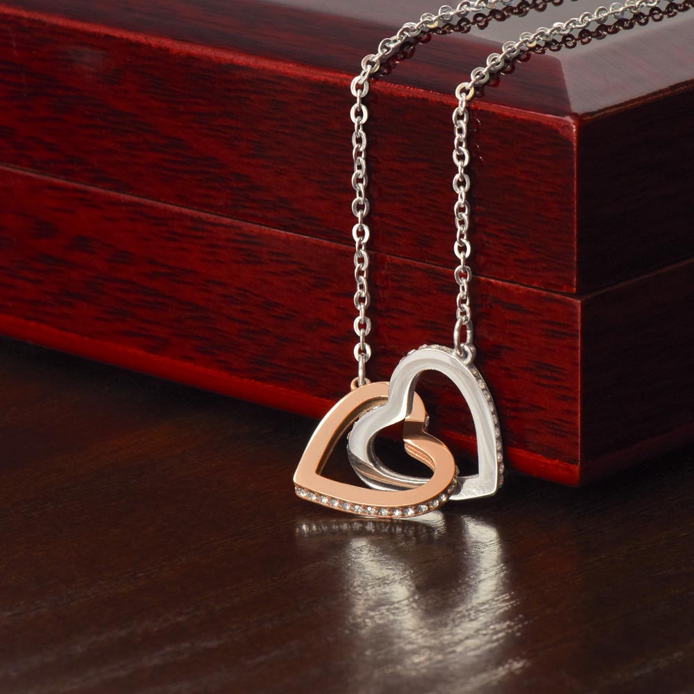 The interlocking Hearts Necklace