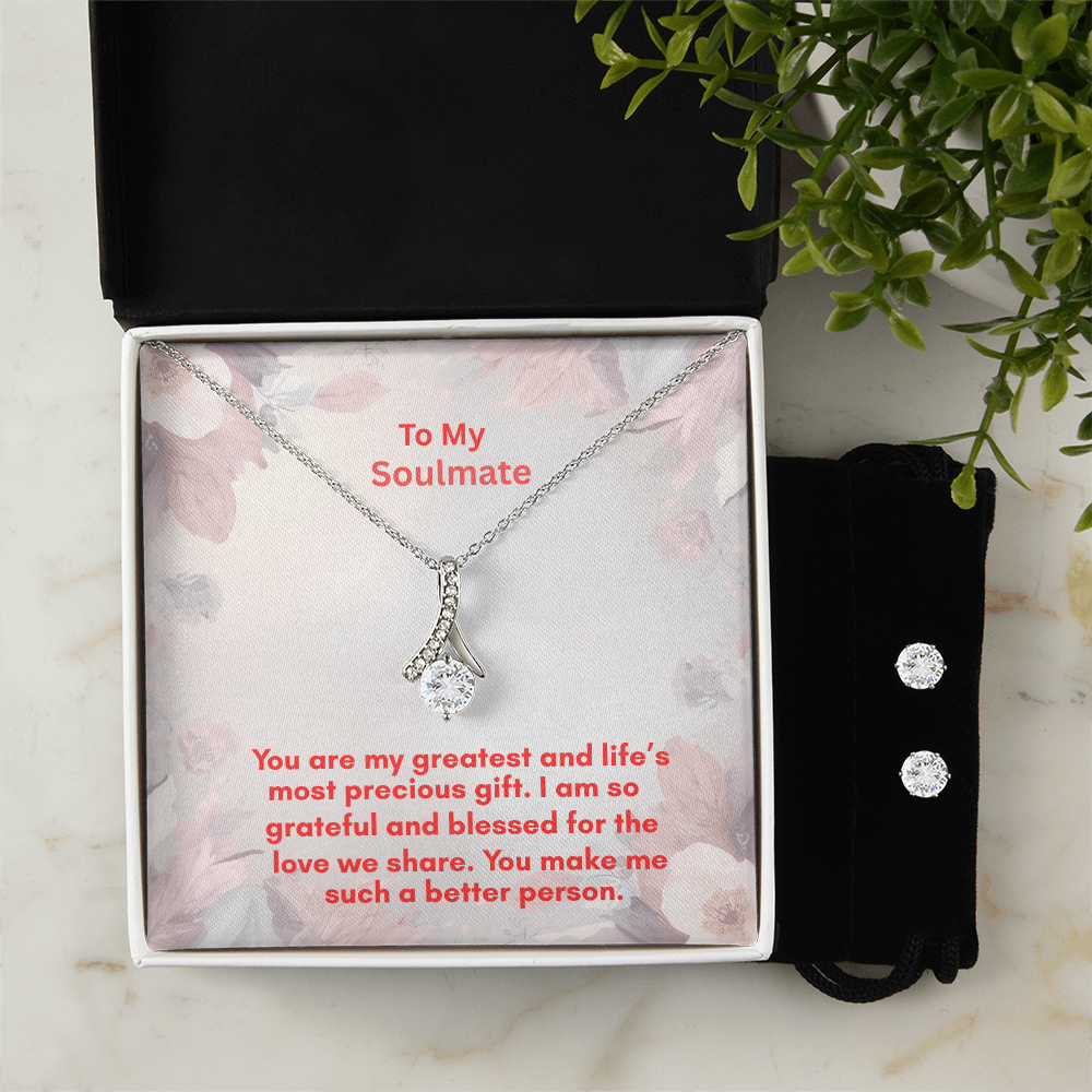 Elegant Necklace and Earring Set - Dazzle Her with Luxury and Charm