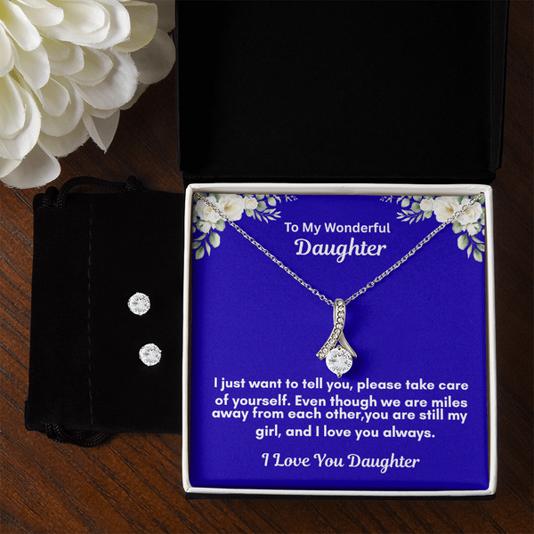 Alluring Beauty Necklace and Earring Set