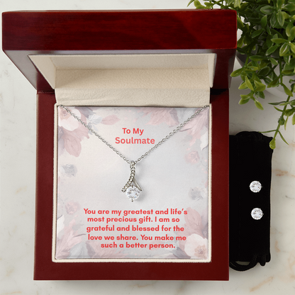 Elegant Necklace and Earring Set - Dazzle Her with Luxury and Charm