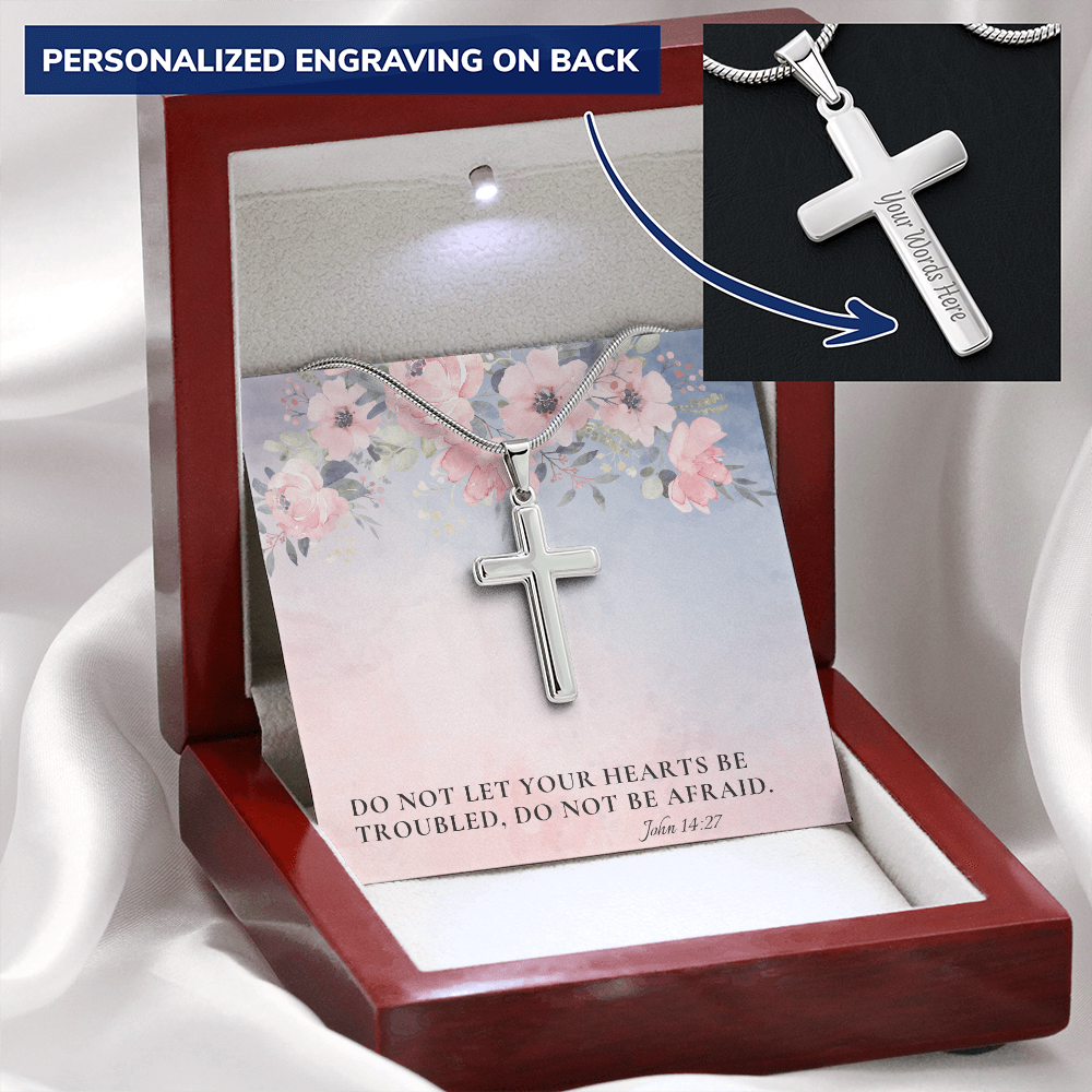 Personalized Cross Necklace – A Beautiful Symbol of Your Faith and Individuality